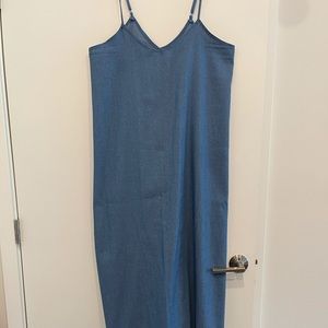 Long blue Jean dress🔹